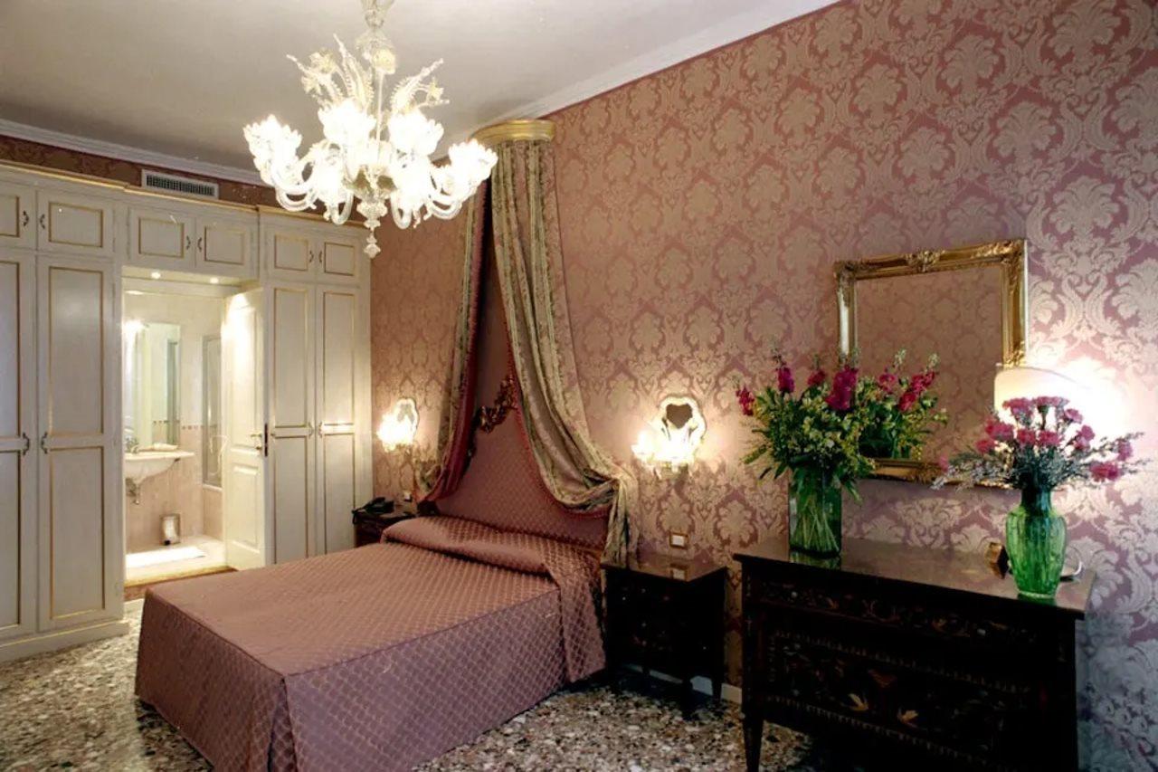 Casa Pisani Canal Venedig Exterior foto
